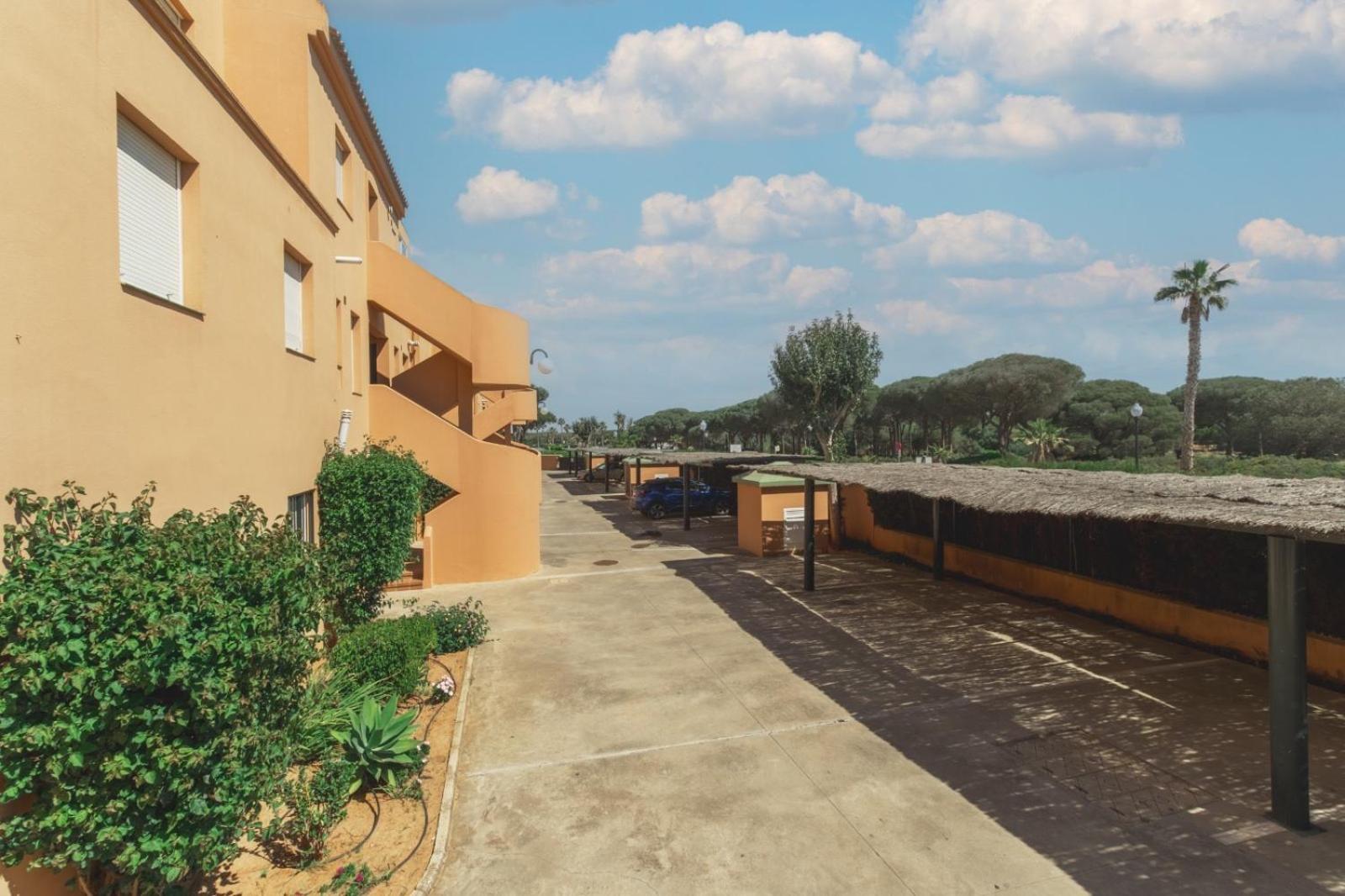 Ferienwohnung Urbanizacion Jardin Del Golf 1 Novo Sancti Petri Exterior foto